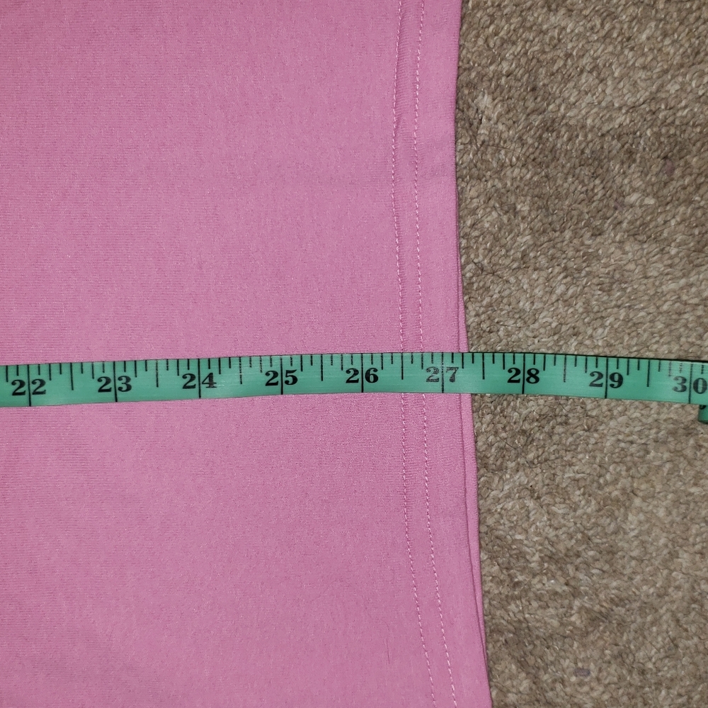 Barbie T-shirt BNWT‼️ - Picture 9 of 10